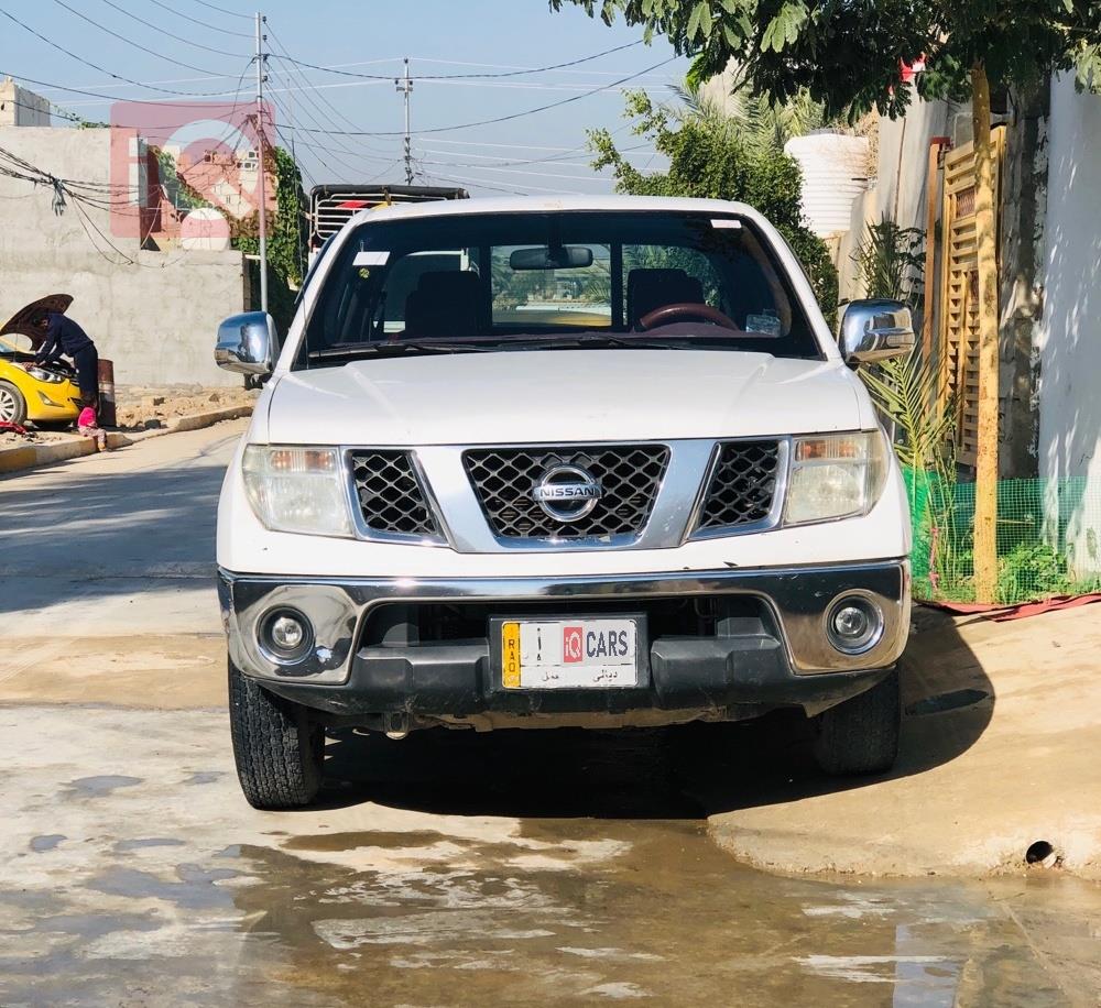 نيسان نافارا